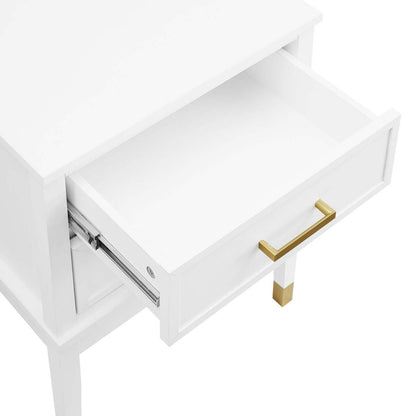 Table de chevet Alia à 2 tiroirs avec accents dorés, 18 L x 25,75 H - Blanc | Table de nuit Alia de 18 po (l) x 25,75 po (H) à 2 tiroirs avec touche dorée - blanche
