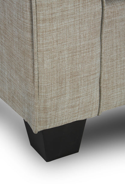 Made in Canada Sawyer 57 Linen-Look Fabric Loveseat with Reversible Cushions and Accent Pillows - Light Grey | Causeuse Sawyer de 57 po fabriquée au Canada en tissu d’apparence lin avec coussins réversibles et coussins décoratifs - gris clair