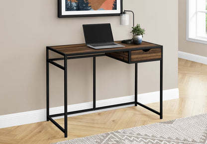Bureau Everly de 42,25 po avec tiroir - brun