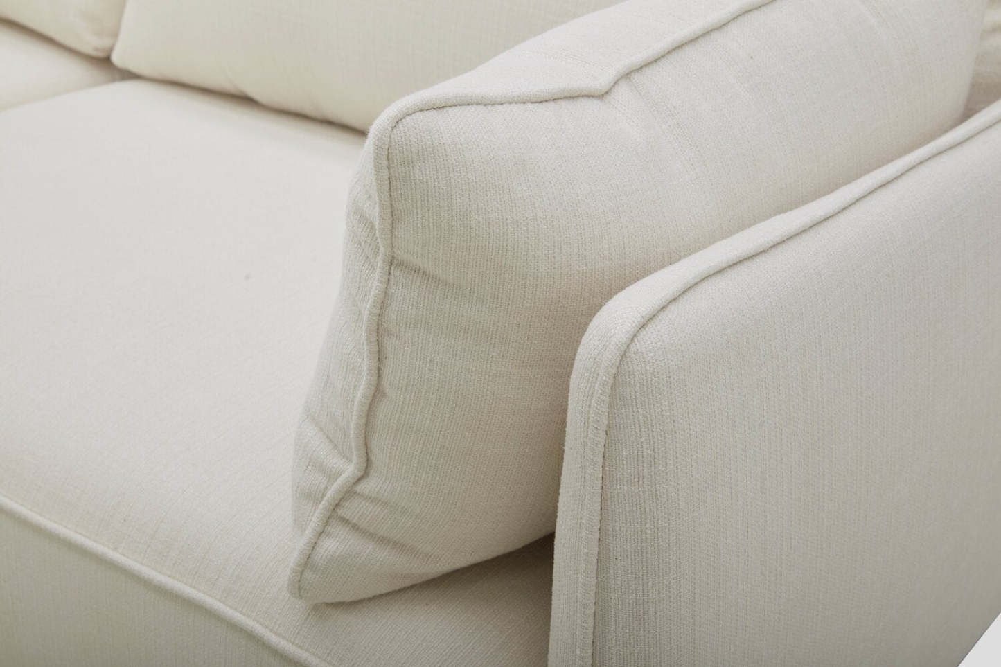 Cindy Crawford Home Gena 78,7 canapé de taille condo en tissu d'apparence lin avec coussins de dossier amovibles - blanc coton