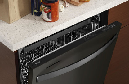 Lave-vaisselle encastré Whirlpool de 24 po et de 47 dBA avec commandes sur le dessus et 3e panier - Résistance aux empreintes digitales en acier inoxydable noir …