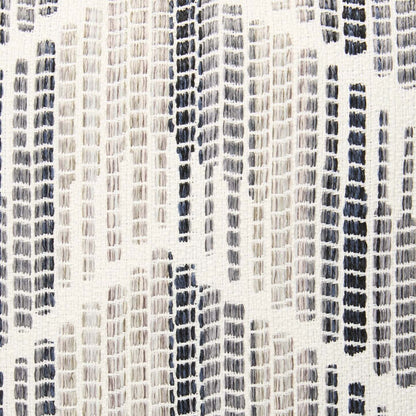 Causeuse Lennox de 57 po fabriquée au Canada en tissu de chenille avec coussins réversibles et coussins décoratifs - taupe