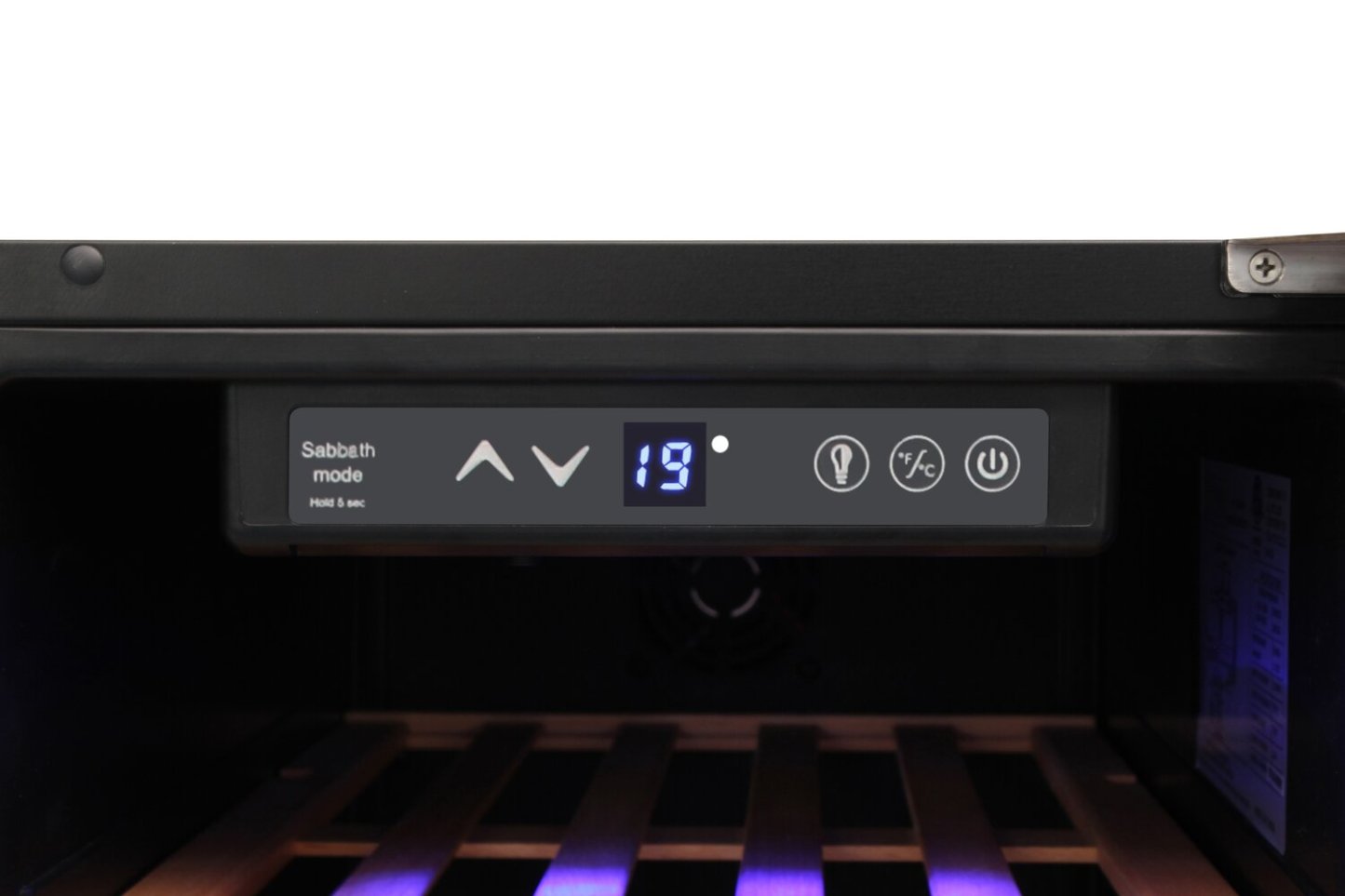 Réfrigérateur Thor de 3,1 pi³ et de 15 po à 1 porte - acier inoxydable - TWC1501-SS | Thor 15 3.1 Cu. Ft. Single-Door Refrigerator - Stainless Steel - TWC1501-SS