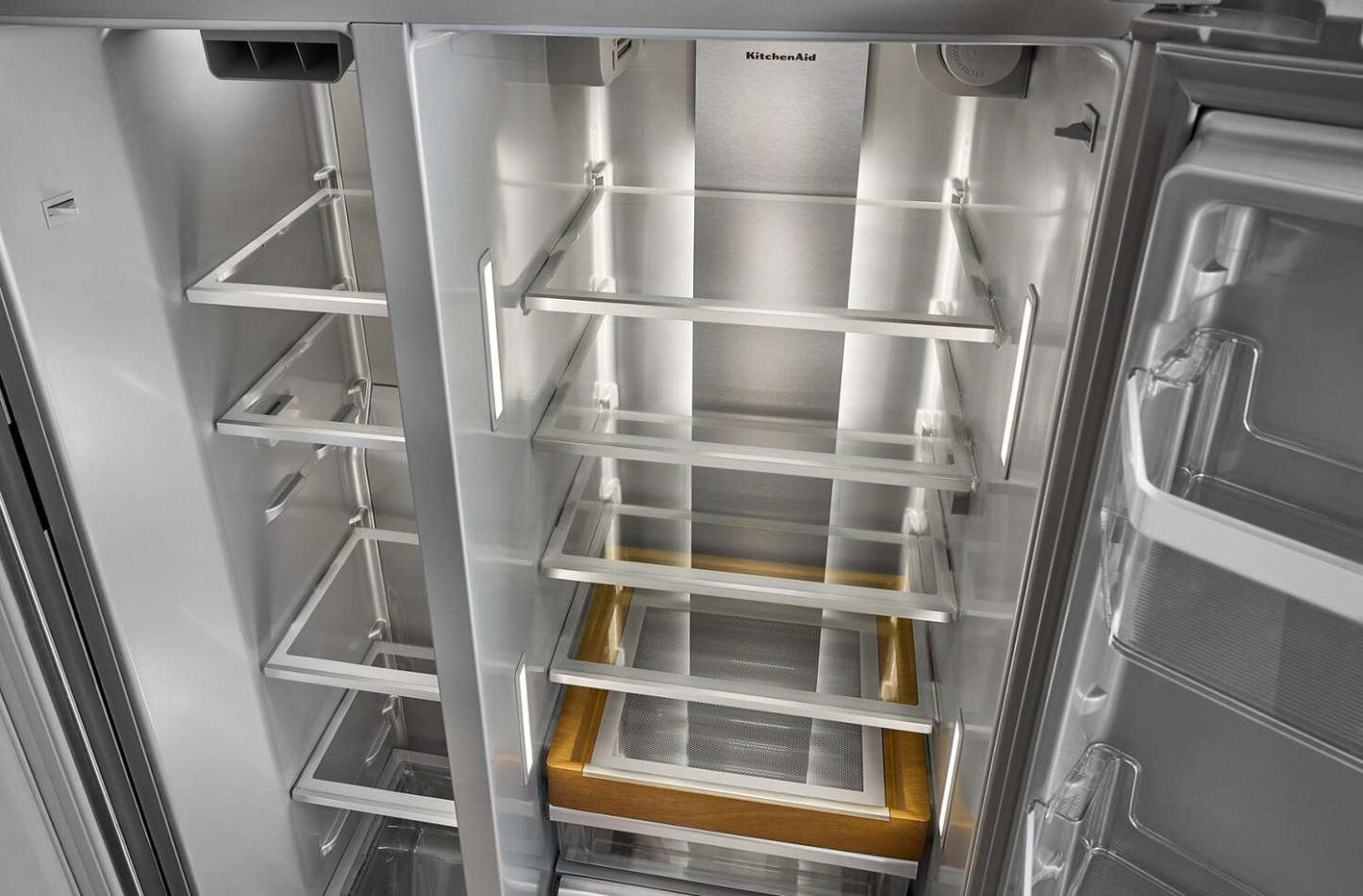 Réfrigérateur KitchenAid de 21 pi3 et de 36 po de profondeur comptoir - acier inoxydable résistant aux traces de doigts - KRSC536RPS