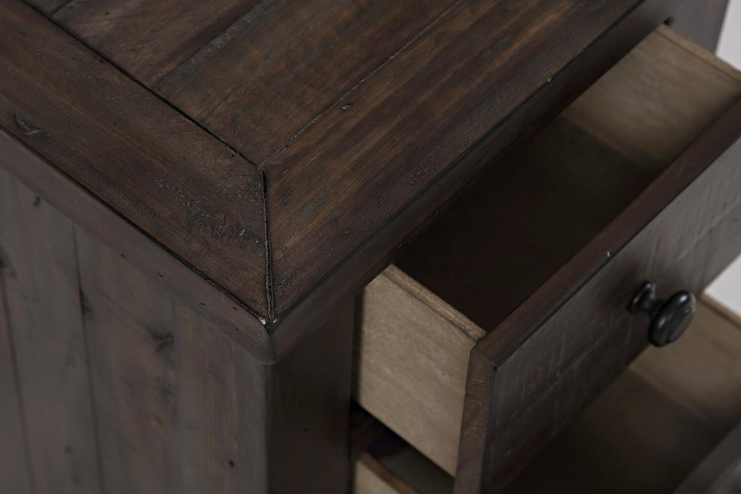 Morgan 16 Rustic Powered Chairside Table with Storage - Dark Brown with Reclaimed Wood|Table de fauteuil rustique Morgan de 16 po avec rangement - brun foncé avec bois recyclé