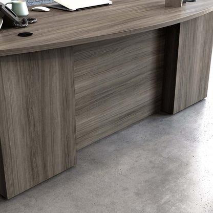 Affirm 71.10 Commercial Grade Office Desk - Hudson Elm|Bureau Affirm de 71,10 po de qualité commerciale - orme Hudson