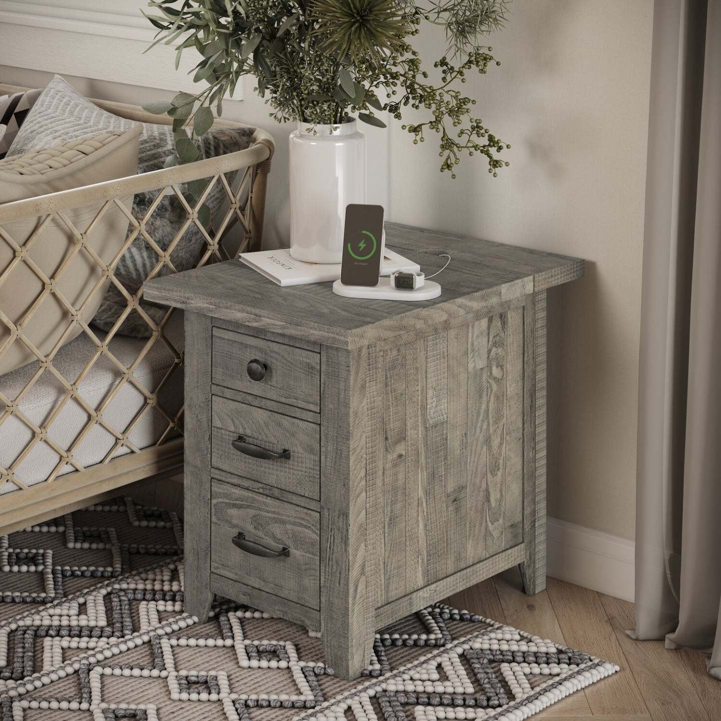 Colson 18 Rustic Chairside Table with Storage - Driftwood |Table de fauteuil rustique Colson de 18 po avec rangement - bois de grève