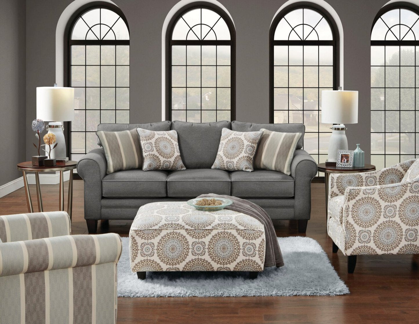 Fauteuil d’appoint Tula de 35 po fabriqué au Canada en tissu avec accoudoirs évasés - crépuscule multicolore