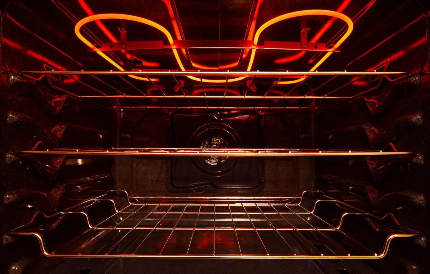 Cuisinière intelligente à gaz Whirlpool de 5 pi³ avec friture à air et autonettoyage - acier inoxydable - WFGS7530RZ | WFGS75RZ