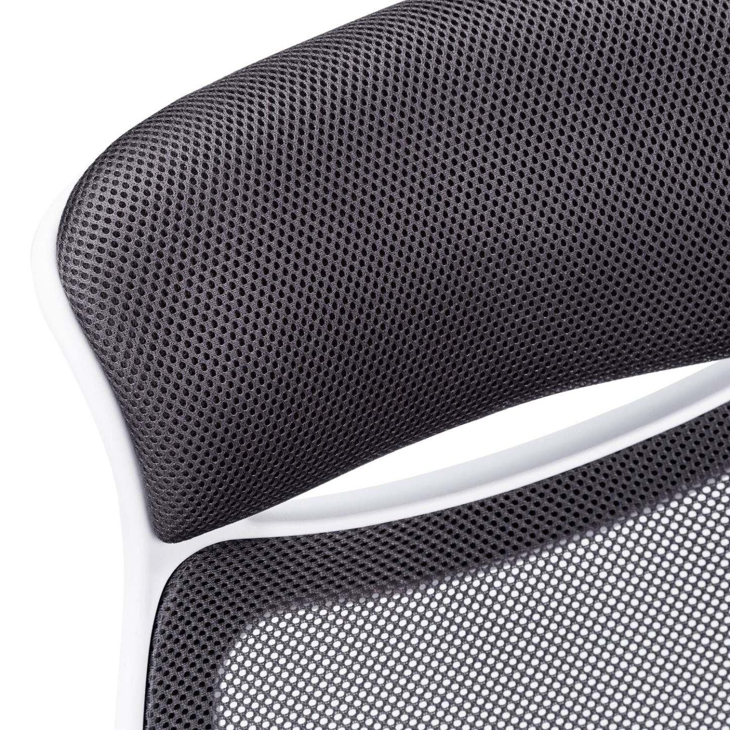 Kegan 28 Executive Mesh Office Chair - Blanc | Fauteuil président Kegan de 28 po en mailles - noir