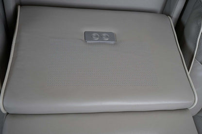 Canapé de massage à inclinaison électrique Elite de 86 po en cuir véritable avec son immersif et appuie-têtes électriques - mastic