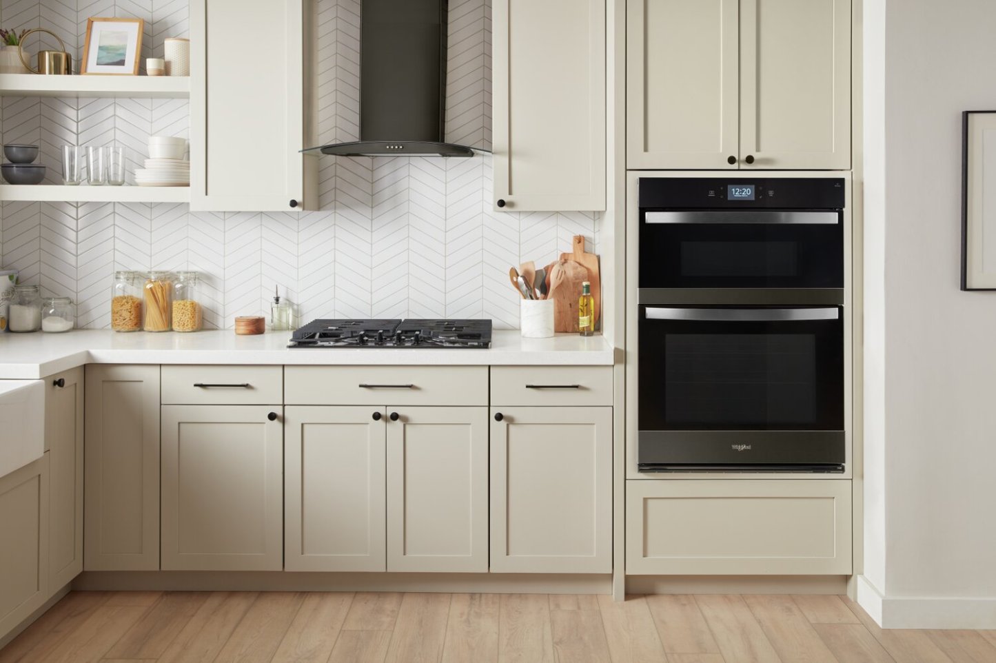 Four mural combiné électrique Whirlpool de 30 po et de 5 pi³ avec convection véritable - acier inoxydable noir … | Tourbillon 30 5 Cu. Fort. Four mural combiné électrique avec convection véritable - Acier inoxydable noir…