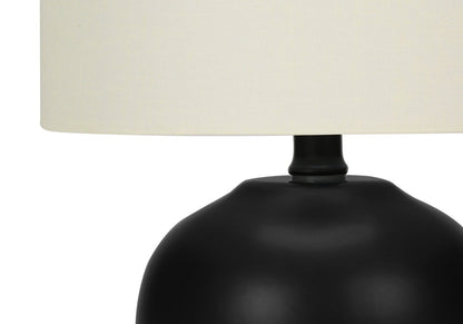 17 Black Ceramic Drum Shade Table Lamp|Lampe de table de 17 po en céramique noire avec abat-jour cylindrique