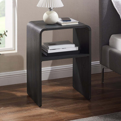 Table de chevet Odin avec étagère de rangement, 18 L x 25,75 H - Noir | Table de nuit Odin de 18 po (l) x 25,75 po (H) avec tablette de rangement - noire