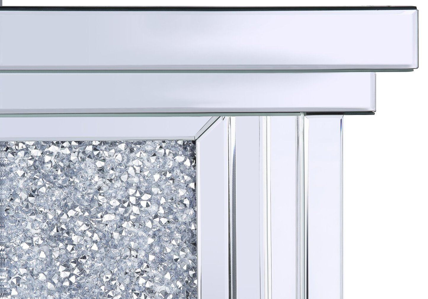 Flint 47.4 Glam Electric Fireplace - Silver and Glass|Foyer électrique somptueux Flint de 47,4 po - argenté et verre