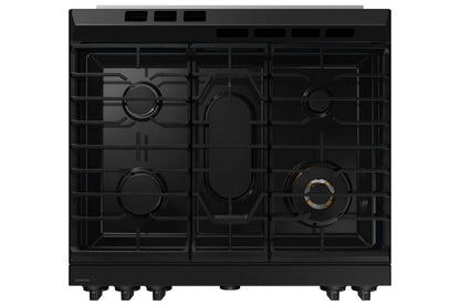 Cuisinière intelligente à gaz encastrée Samsung de 6 pi³ avec caméra de four - acier inoxydable - NSG6DG8700SRAA