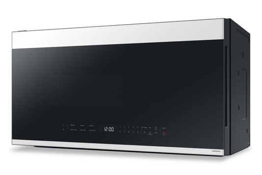 Samsung 2,1 Cu. Fort. Micro-ondes à hotte intégrée avec 400 CFM et commande tactile en verre - Verre blanc - ME… | Quatre à micro-ondes à hotte intégrée Samsung de 2,1 pi³ avec 400 pi³/min et commandes tactiles en ver…