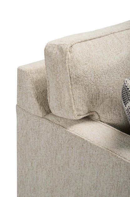 Causeuse Lennox de 57 po fabriquée au Canada en tissu de chenille avec coussins réversibles et coussins décoratifs - taupe
