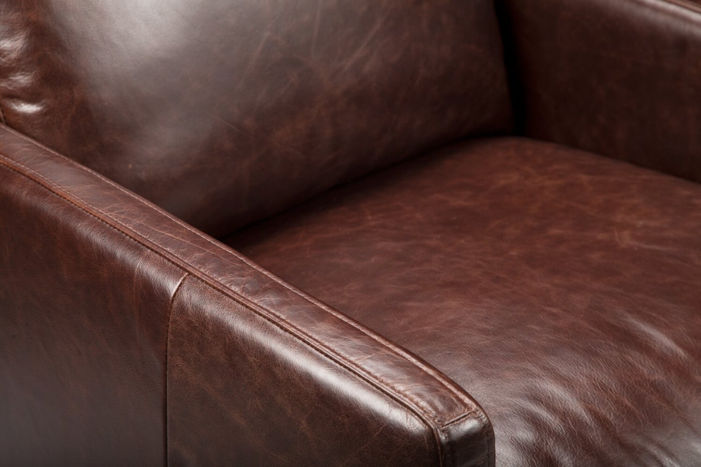 Lucca Accent Chair - Chocolate  | Fauteuil d’appoint Lucca - Chocolat  | LUCCDBAC