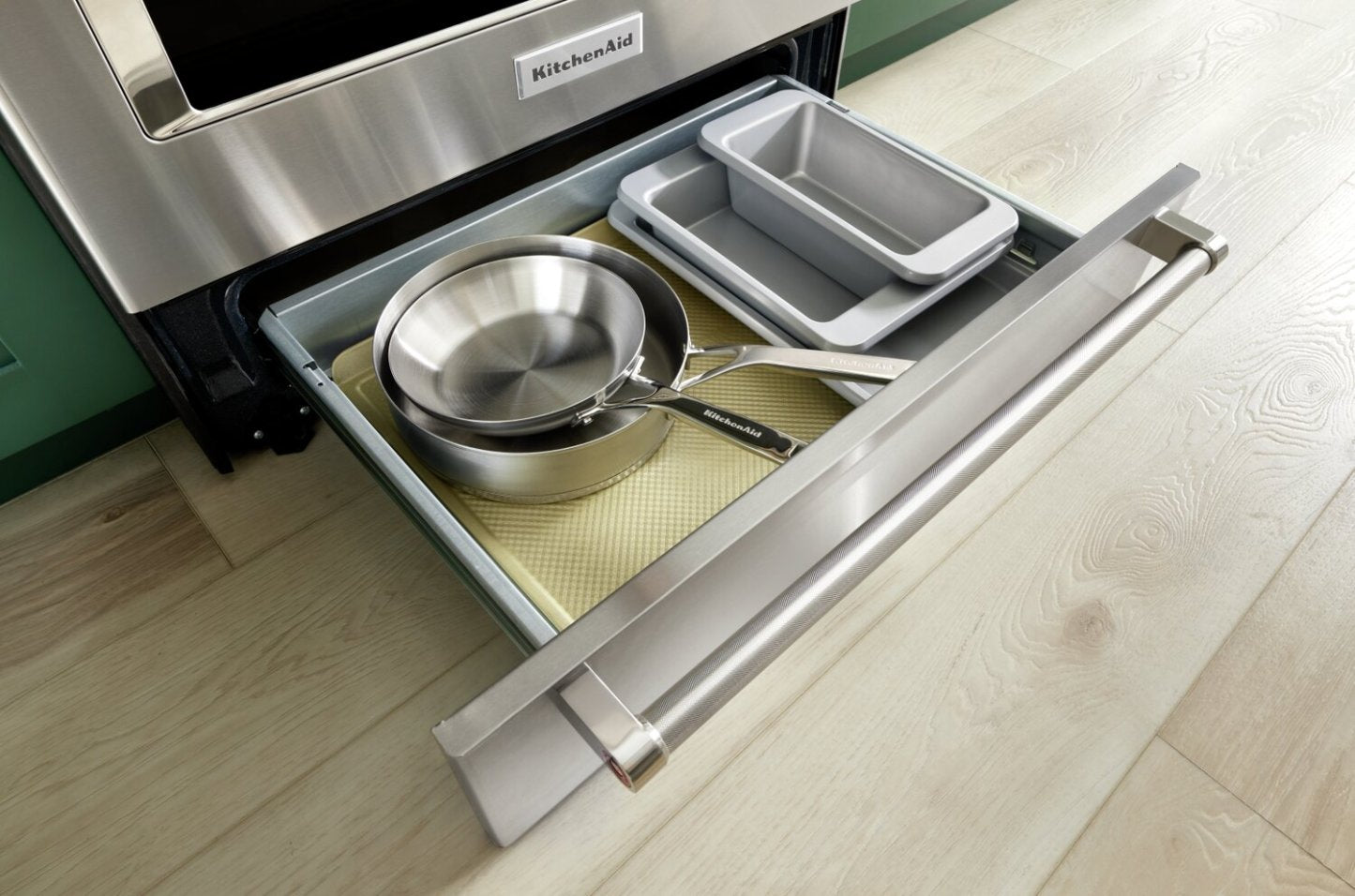 Cuisinière à induction KitchenAid de 6,4 pi³ avec friture à air et technologie AquaLiftMD - acier inoxydable - KSIS730PSS