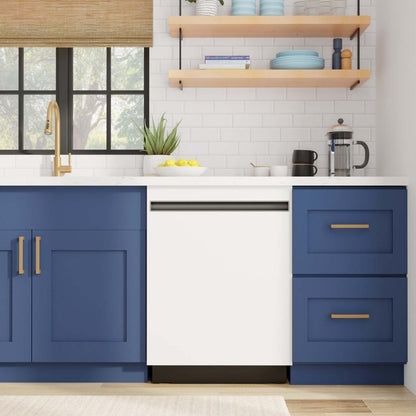 Lave-vaisselle GE 24" 50 dBA Top Control avec séchage à ouverture automatique - Blanc – GBT500SGVWW | Lave-vaisselle GE de 24 po et de 50 dBA avec commandes sur le dessus et séchage - blanc - GBT500SGVWW