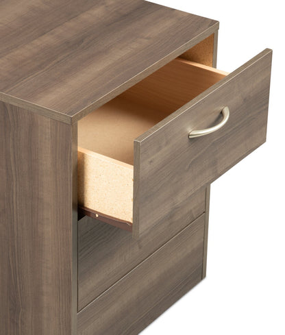Table de nuit Arlo à 2 tiroirs, 18,3 po (L) x 22 po (H), fabriquée au Canada - gris-brun | Arlo Bedside 2-Drawer Nightstand, 18.3W x 22H, Made in Canada - Grey/Brown