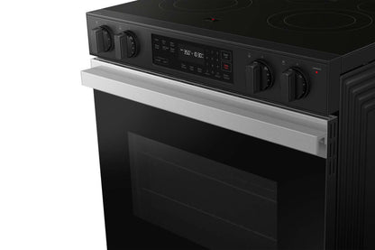 Cuisinière intelligente électrique encastrée Samsung de 6,3 pi³ avec commande vocale - acier inoxydable - NSE6DG8100…
