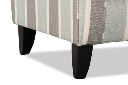 Fauteuil d’appoint Tula de 38 po fabriqué au Canada en tissu avec accoudoirs enroulés - brume multicolore