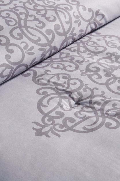 Arista 4-Piece Full/Queen Comforter Set - Grey | Ensemble d'édredon Arista 4 pièces pour lit double ou grand lit - gris