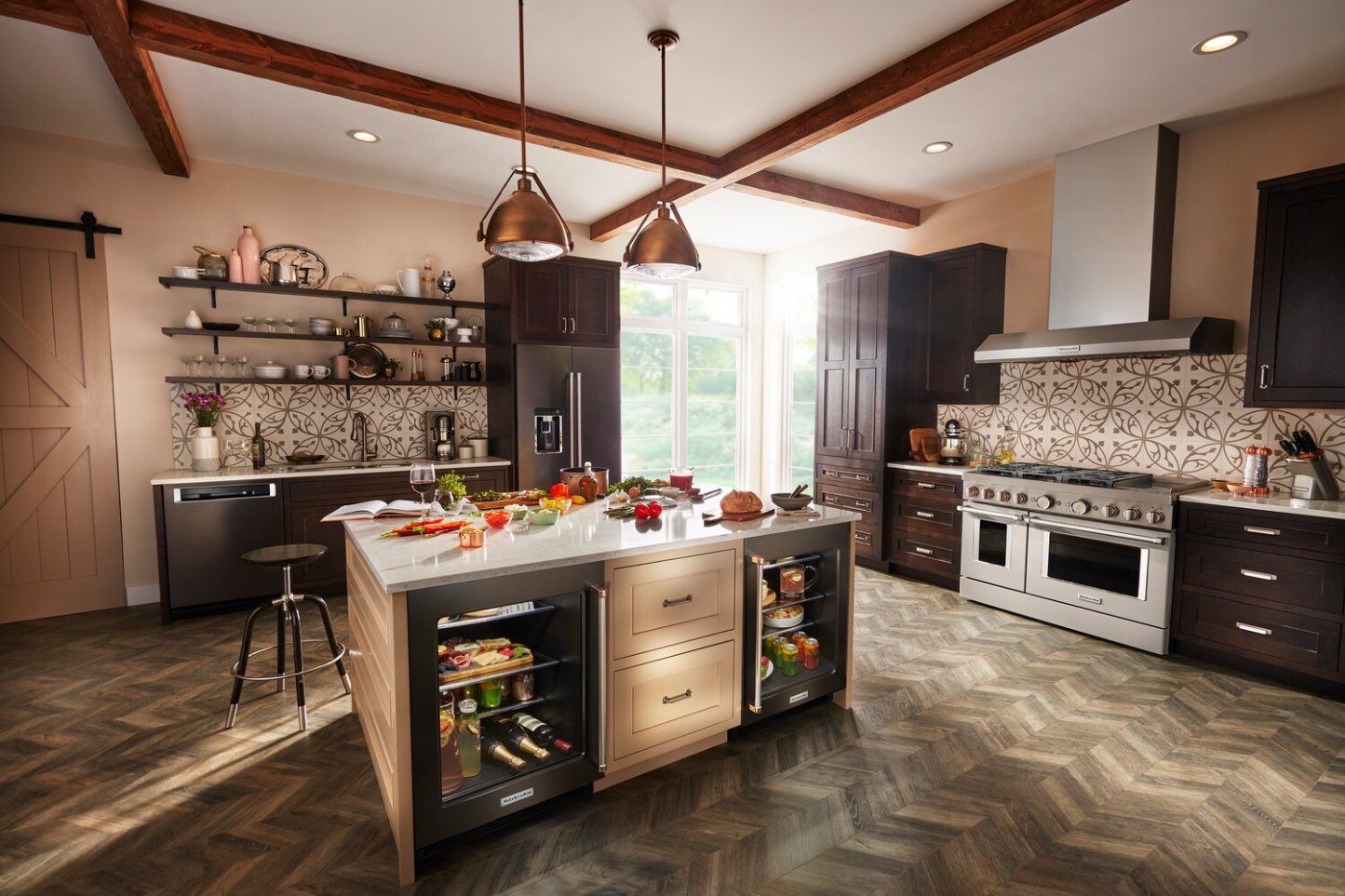 Réfrigérateur KitchenAid de 5,2 pi³ et de 24 po sous le comptoir - acier inoxydable noir avec finition P…