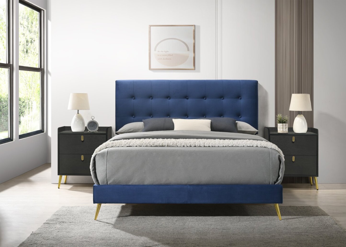 Gabi Upholstered Bed in Blue Velvet Fabric with Gold Finish Legs, Button Tufted - King Size | Lit rembourré Gabi en tissu de velours bleu avec pattes au fini doré et capitonnage à boutons - format très grand lit