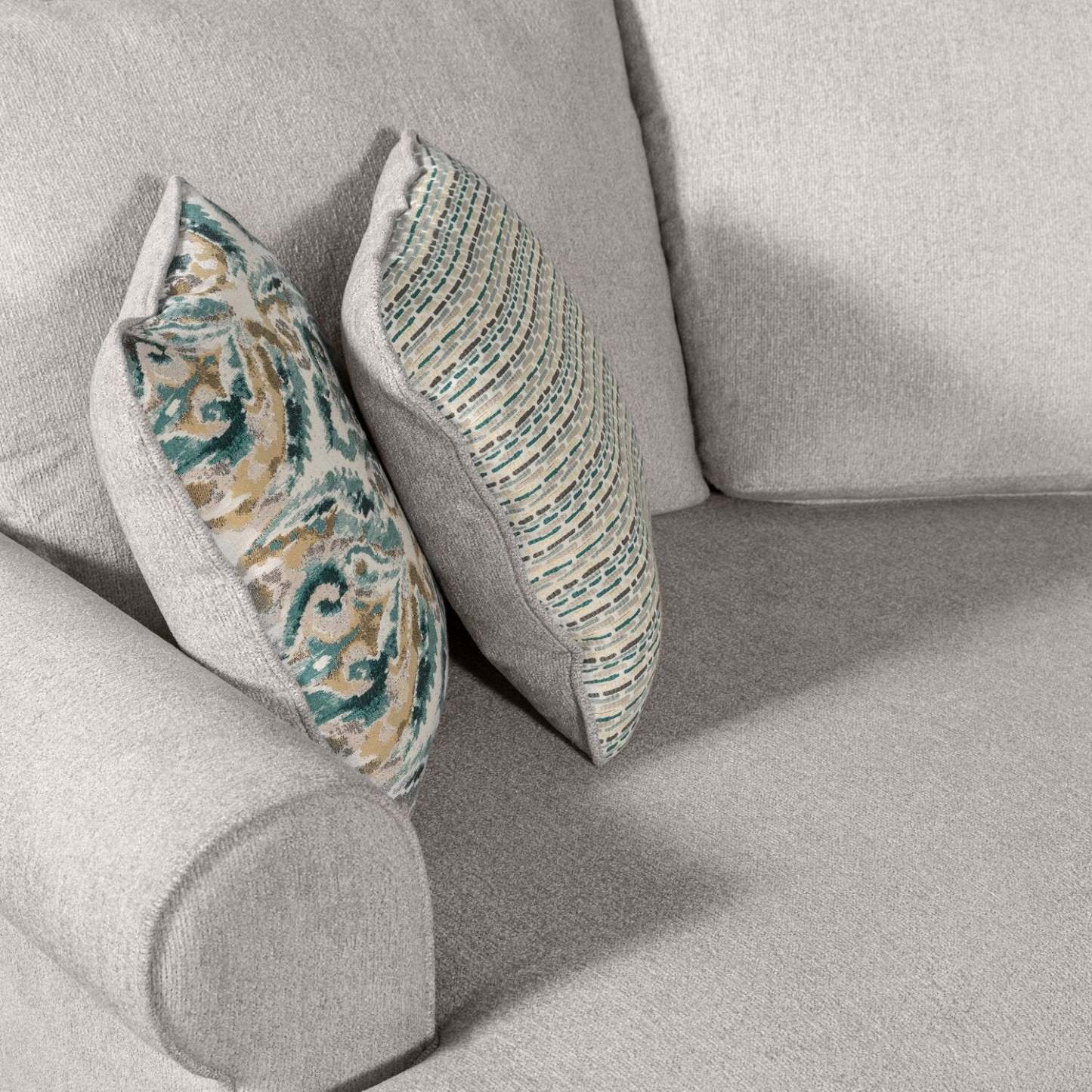 Scott Living Canapé-lit sectionnel câlin Haven 3 pièces orienté vers la gauche en tissu chenille - Gris | Canapé-lit sectionnel enveloppant de gauche Haven de Scott Living 3 pièces en tissu de chenille - gris