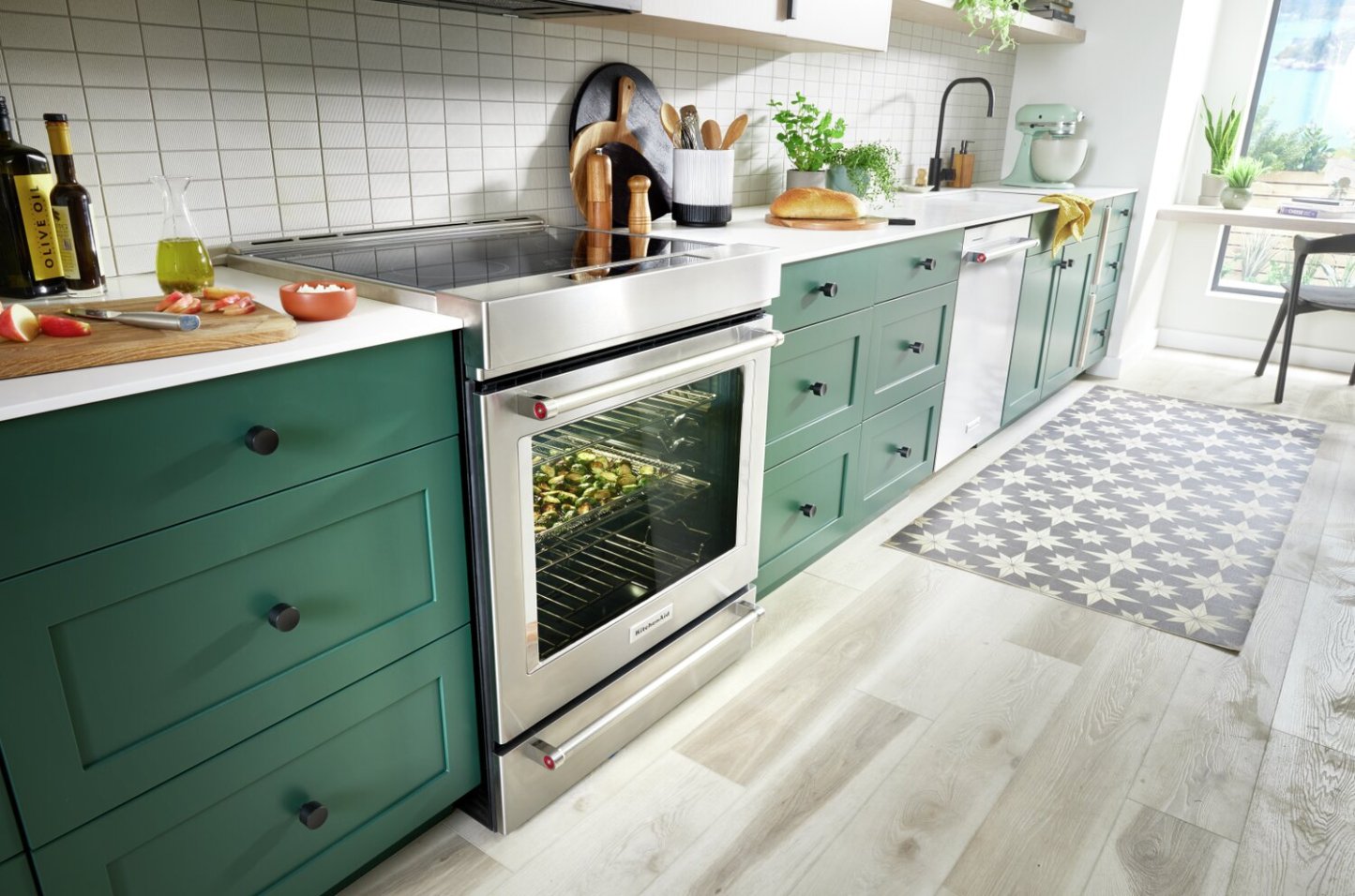 Cuisinière à induction KitchenAid de 6,4 pi³ avec friture à air et technologie AquaLiftMD - acier inoxydable - KSIS730PSS