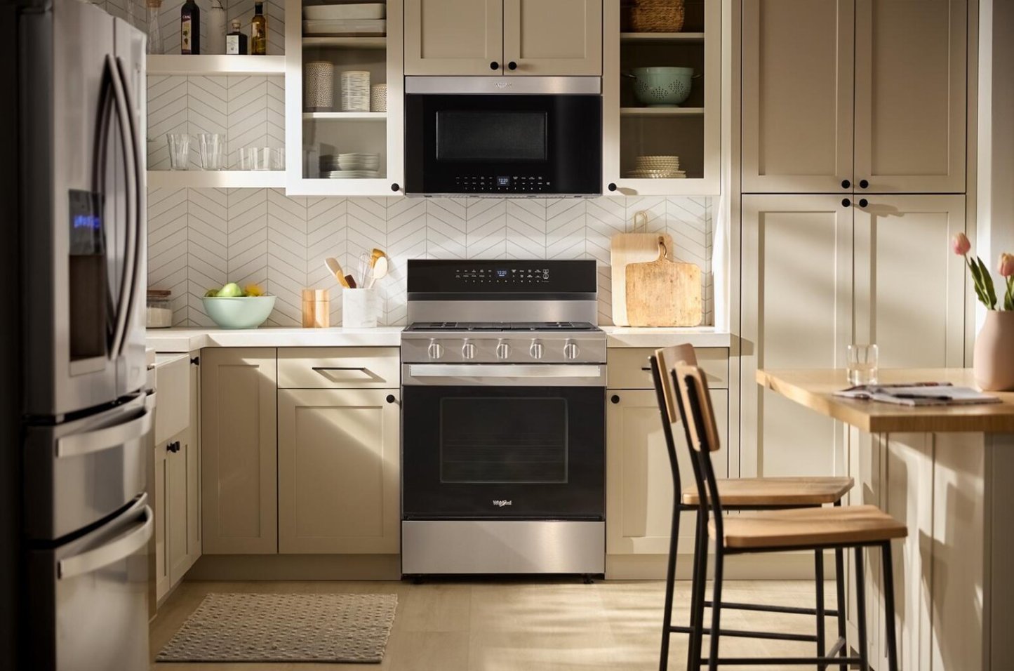 Cuisinière intelligente à gaz Whirlpool de 5 pi³ avec friture à air et autonettoyage - acier inoxydable - WFGS7530RZ | WFGS75RZ