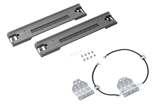 Samsung MultiControl™ Stacking Kit - SKK-8MC | Ensemble de superposition Samsung avec commandes MultiControlMC - SKK-8MC | SKK8MCSS