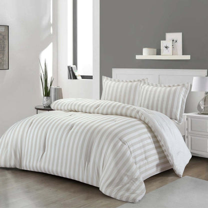 Ambrose 3-Piece King Comforter Set - Oatmeal | Ensemble d’édredon Ambrose 3 pièces pour très grand lit - avoine