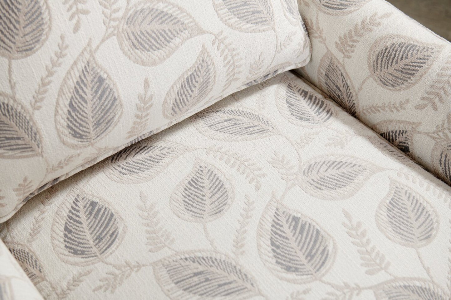 Fauteuil d'appoint club Sofa Lab personnalisable en tissu de 29 po avec pattes en bois - Prairie multicolore | Fabriqué au Canada Sofa Lab Fauteuil d'appoint personnalisable en tissu Club 29 avec pieds en bois - Prairie multicolore | CLUB1148