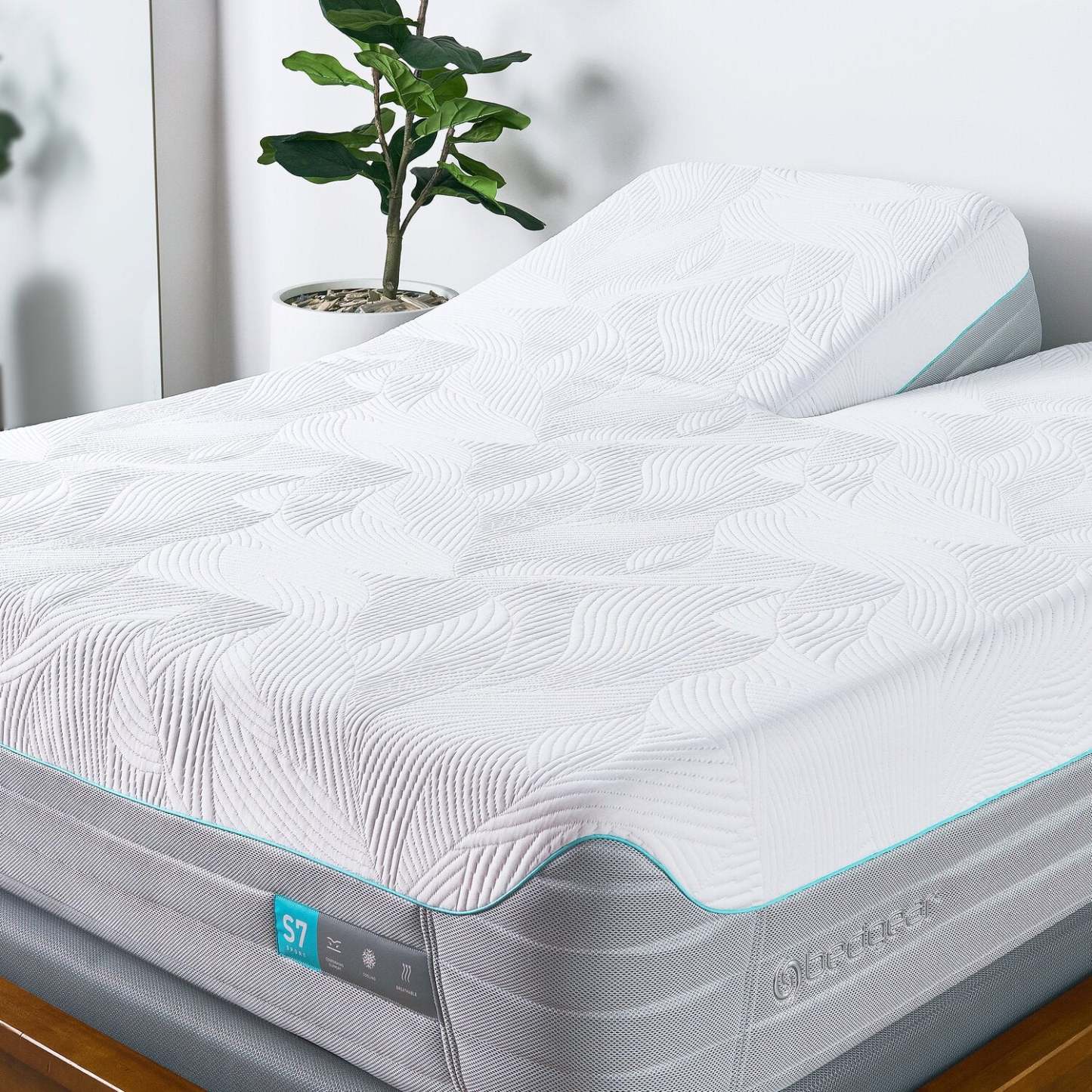 BEDGEAR S7 Split Head Smooth Top Plush Queen Mattress | Matelas moelleux à surface lisse S7 de Bedgear à tête divisée pour grand lit