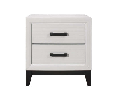Table de nuit Kate à 2 tiroirs, 23,6 L x 24,8 H - Blanc | Table de nuit Kate de 23,6 po (L) x 24,8 po (H) à 2 tiroirs - blanche