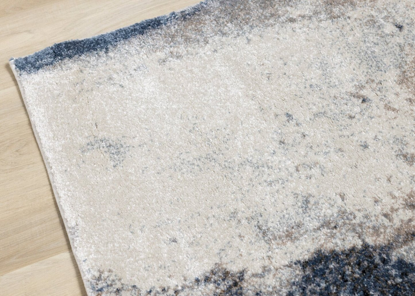 Tapis Esen – 5' x 8' | Tapis Esen - 5 pi x 8 pi