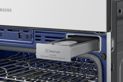 Four à micro-ondes combiné avec quatre mural électrique Samsung de 30 po et de 7 pi³ - Blanc - …