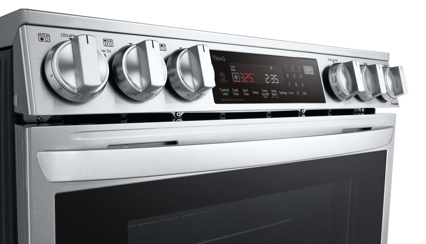 Cuisinière électrique intelligente LG de 6,3 pi³ avec friture à air et convection ProBake Convection® - Acier inoxydable résistant aux taches…