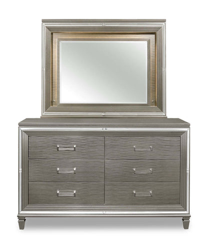 Miroir de commode de chambre Max avec lumière LED, Glam - Argent | Miroir de commode de chambre à coucher somptueux Max avec éclairage à DEL - argenté
