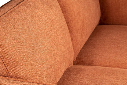 Kort & Co. Causeuse Kassia 65,4 po en tissu d’apparence lin avec base et pattes en bois - orange