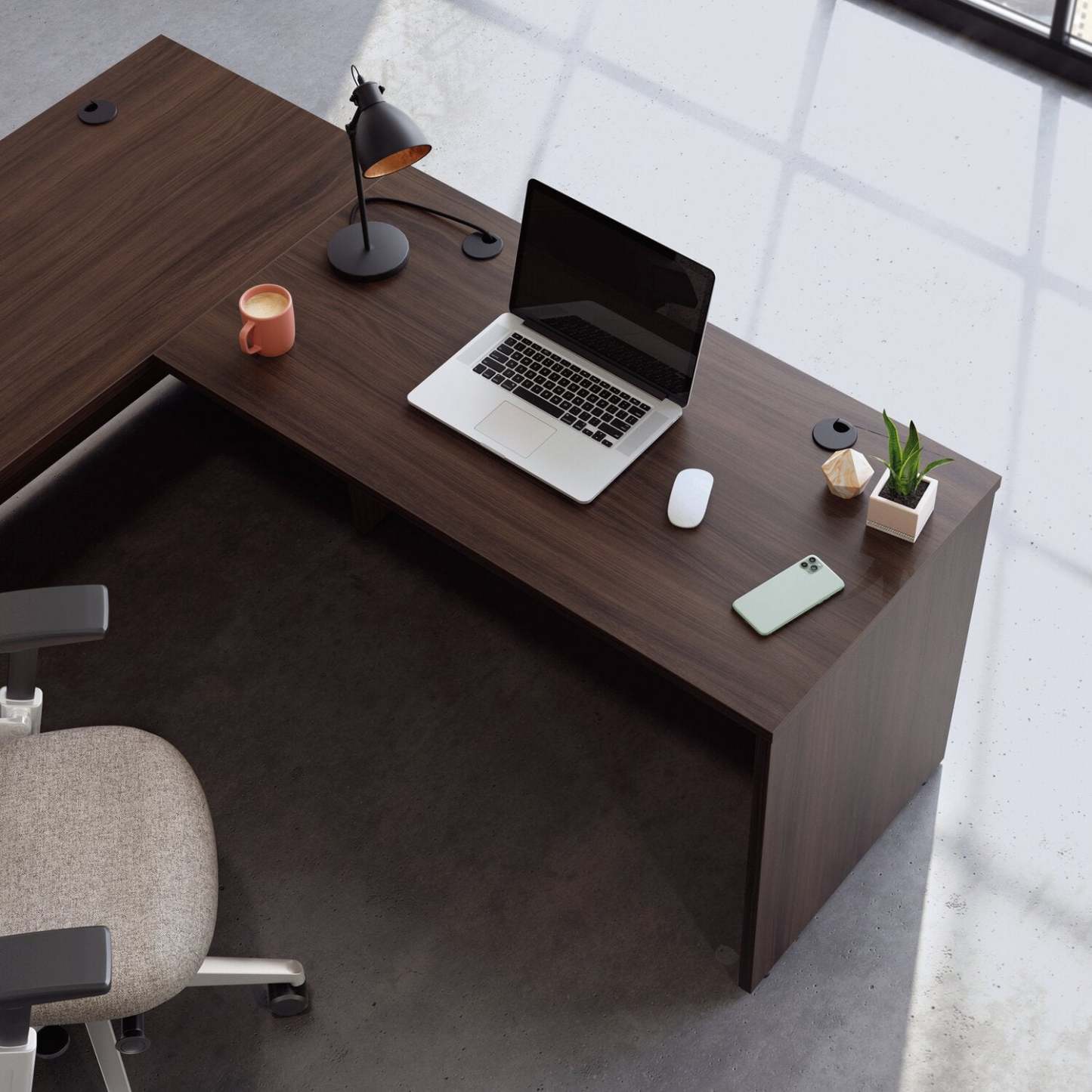Affirm 47.17 Commercial Grade Office Desk - Orme noble|Bureau Affirm de 47,17 po de qualité commerciale - orme noble
