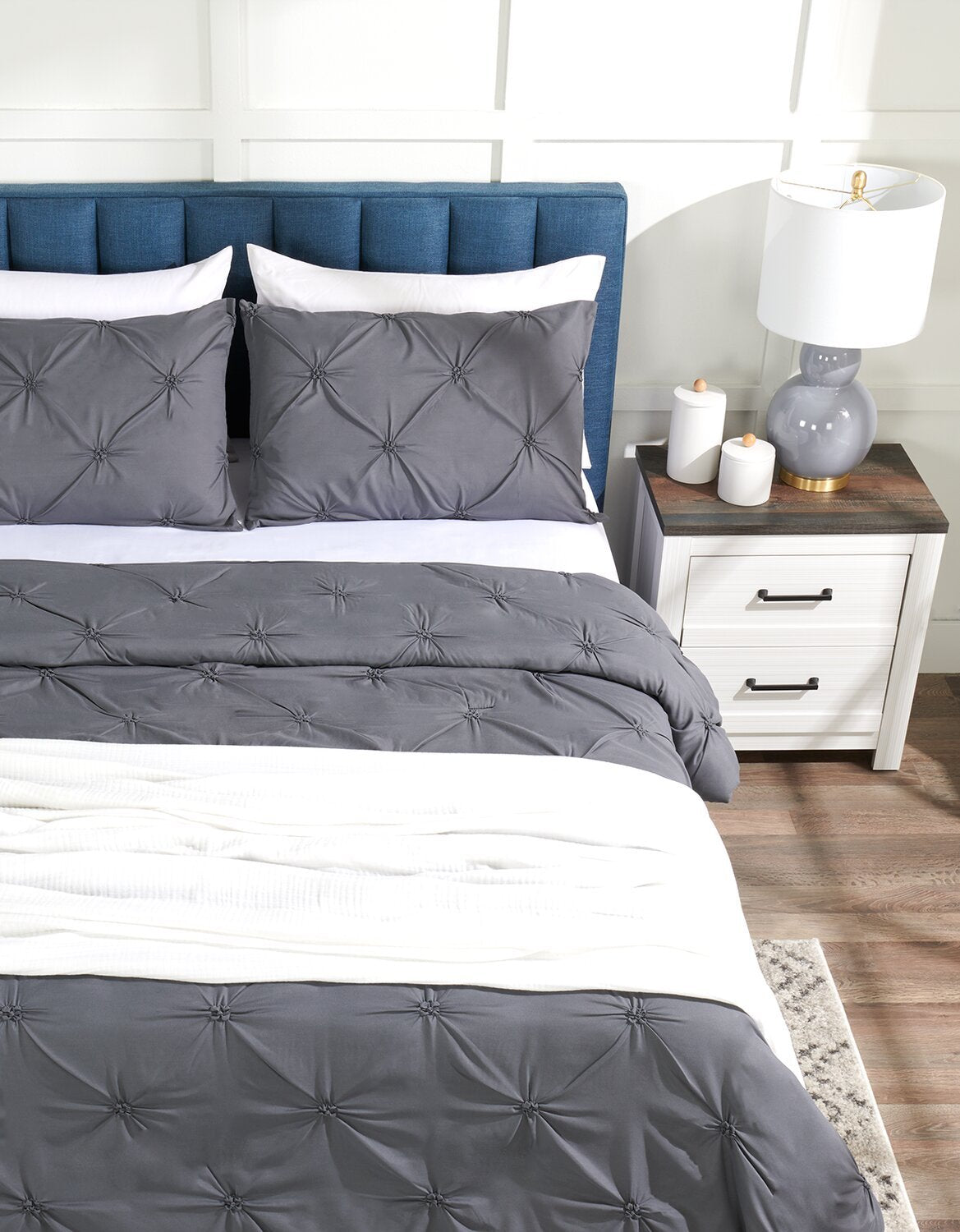 Couverture en coton à 4 épaisseurs pour très grand lit Veranda &amp; Grove - Blanc | Couverture Veranda &amp; Grove en coton à 4 canapés pour très grand lit - blanche