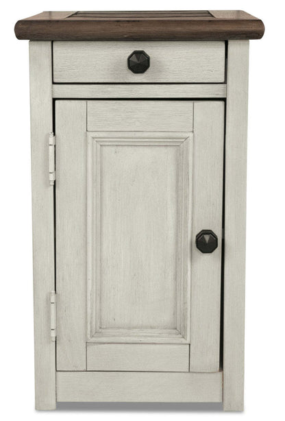 Colby 14 Rustic Chairside Table with Storage - Two Tone Wood|Table de fauteuil rustique Colby de 14 po avec rangement - bois deux teintes