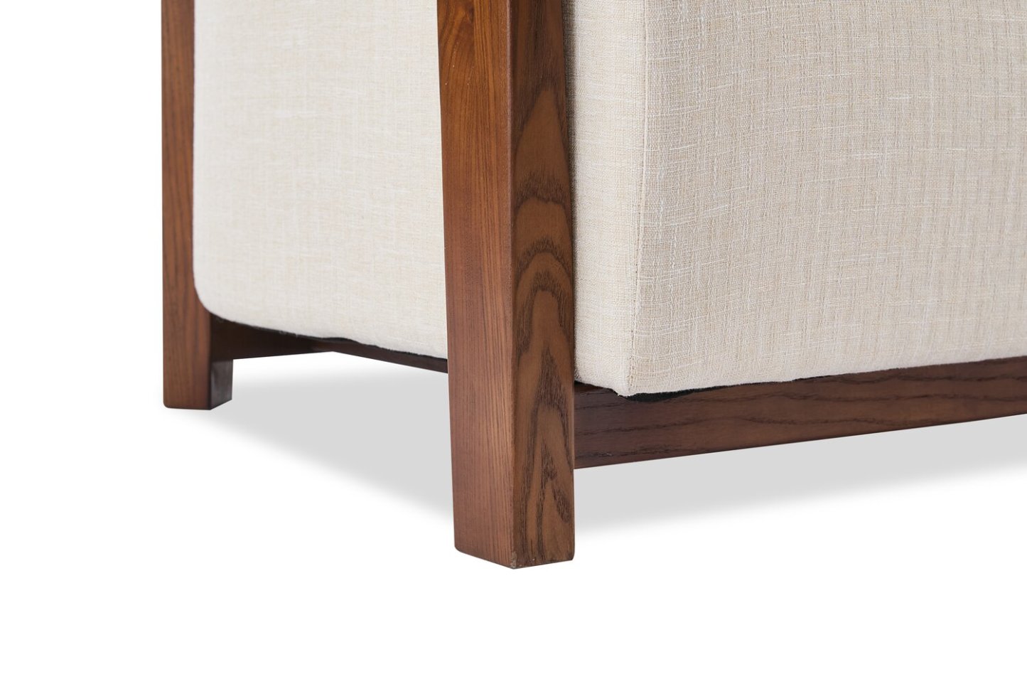 Amor 28.54 Chaise d'appoint en tissu avec accoudoirs et pieds en bois - Taupe | Fauteuil d'appoint Amor 28,54 po en tissu avec accoudoirs et pattes en bois - taupe