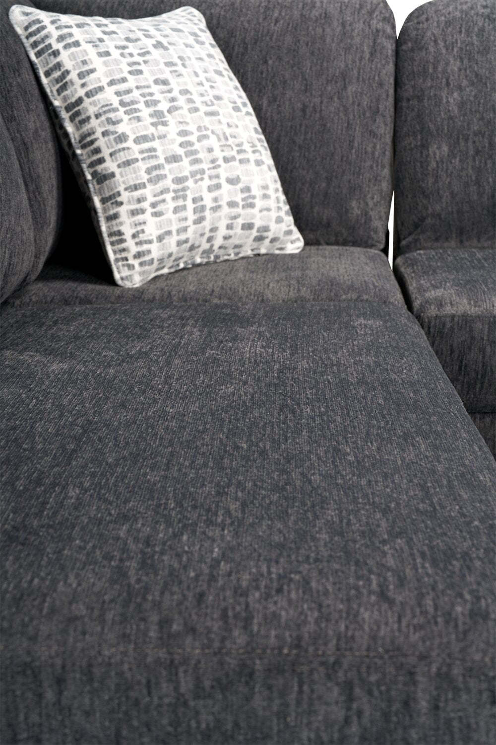 Fabriqué au Canada, canapé sectionnel en U de droite Morgan 2 pièces en tissu de chenille avec coussins décoratifs - gris