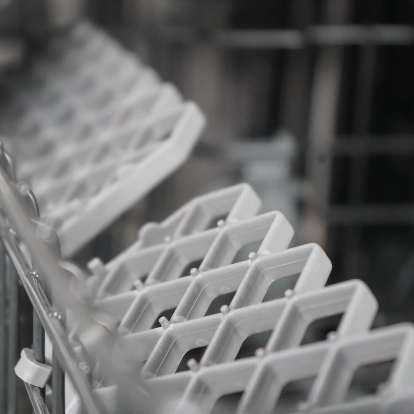 Lave-vaisselle encastrable à commande frontale Danby 18 51 dBA - Acier inoxydable - DDW18D1ESS | Lave-vaisselle encastré Danby de 18 po et de 51 dBA avec commandes à l'avant - acier inoxydable - DDW18D1ESS | DDW18D1S